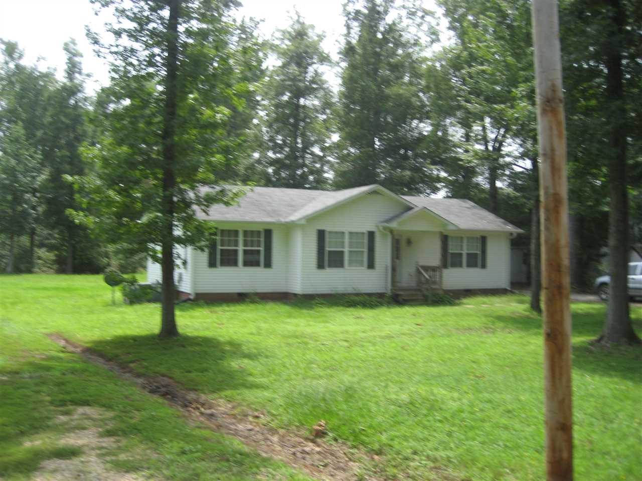340 Austin St, Savannah, TN 38372 photo 2