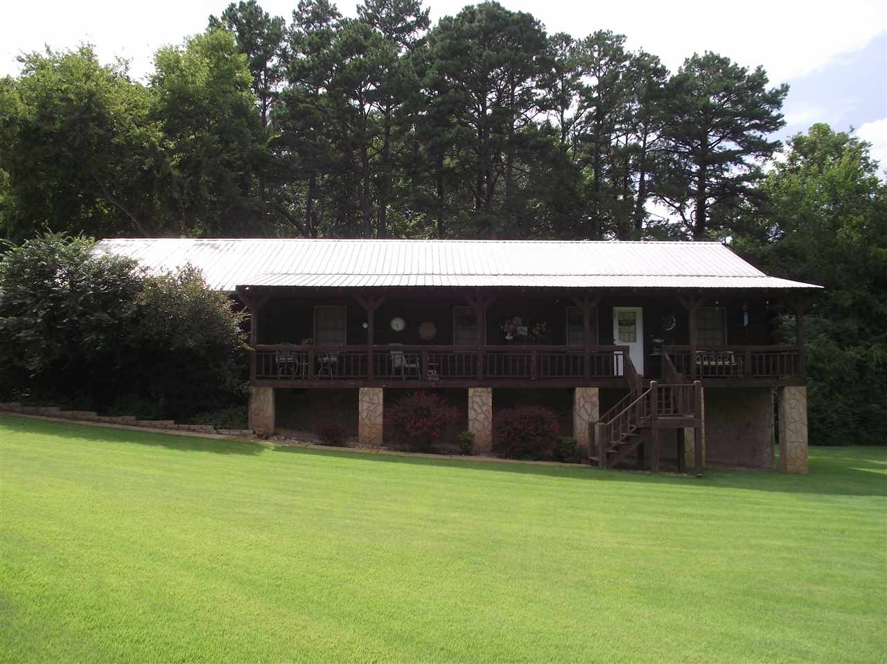 175 Tree Canopy Cv, Savannah, TN 38372 photo 1