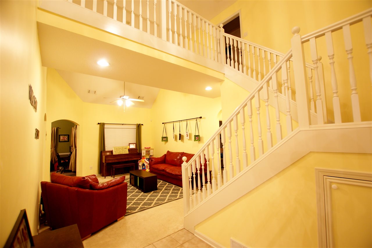 358 Fleets Hill Dr, Cordova, TN 38018 photo 2