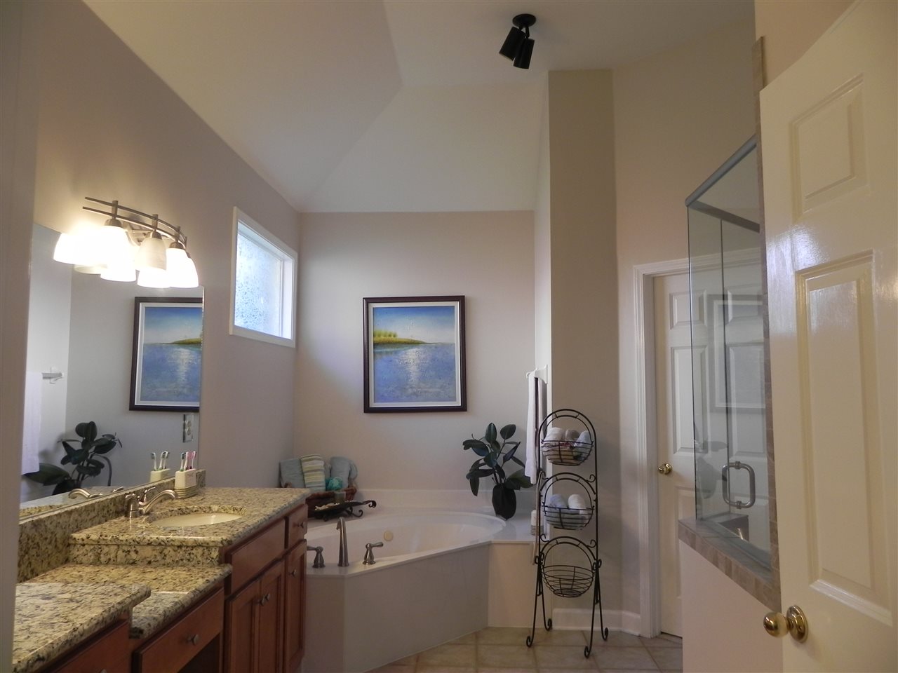 3954 Tamara Dr, Bartlett, TN 38135 photo 8