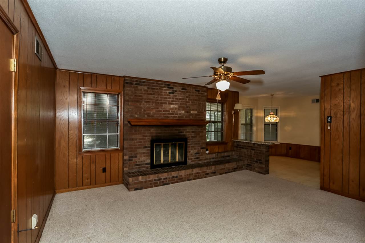 6243 Venus Ave, Bartlett, TN 38134 photo 2