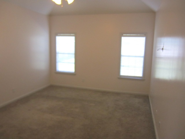 953 Bending Pine Ln, Cordova, TN 38018 photo 5