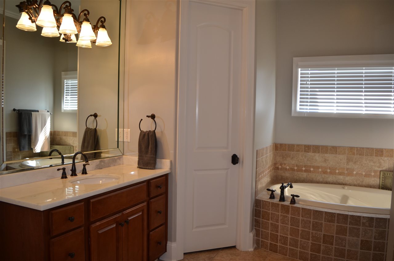 1145 Braystone Trl, Collierville, TN 38017 photo 11