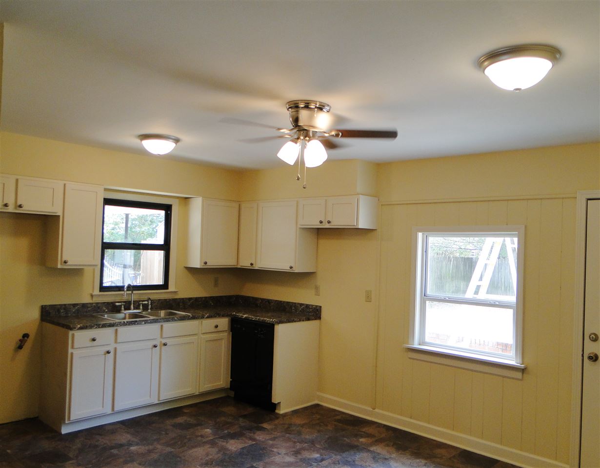 1237 Berclair Rd, Memphis, TN 38122 photo 5
