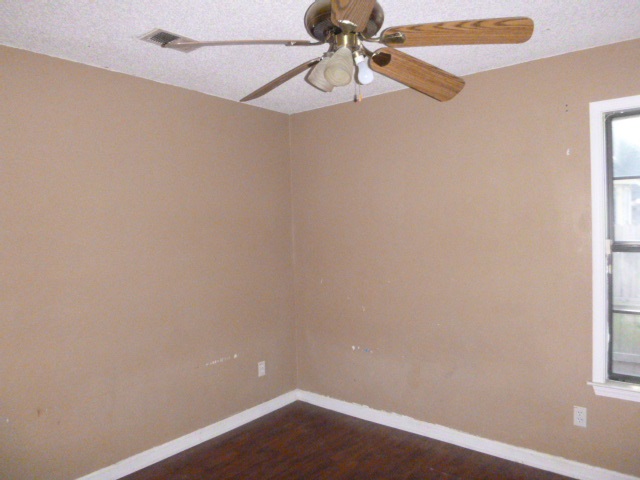 4875 Barkshire Dr, Memphis, TN 38141 photo 8