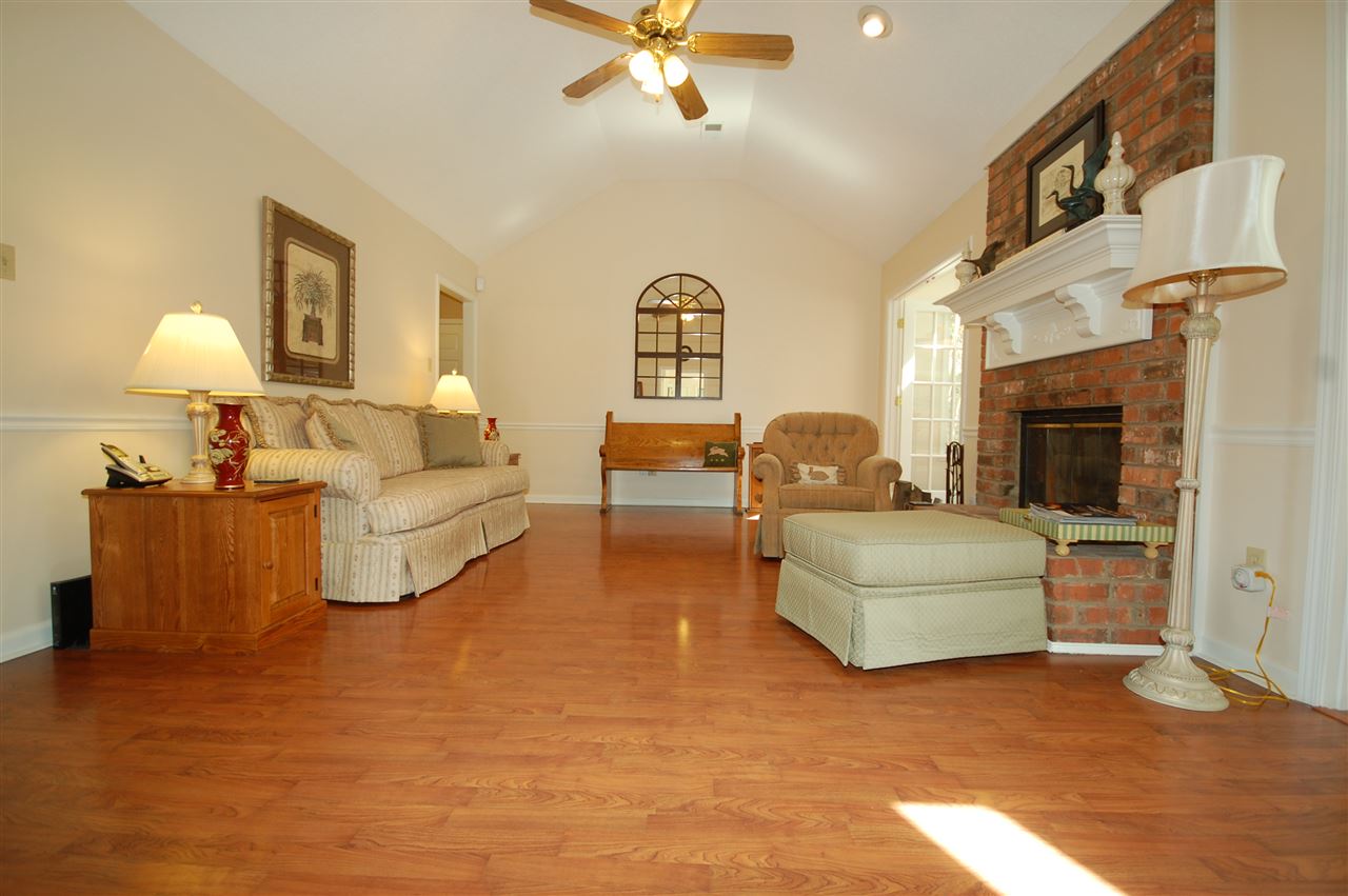 263 Staircase Dr, Collierville, TN 38017 photo 11