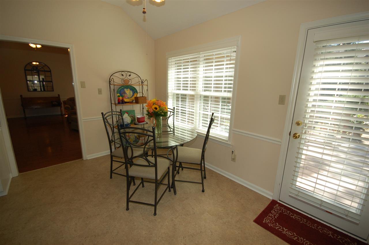 263 Staircase Dr, Collierville, TN 38017 photo 8