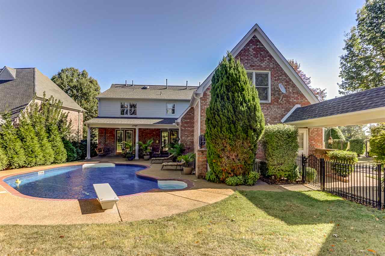 519 Warwick Willow Ln, Collierville, TN 38017 photo 2