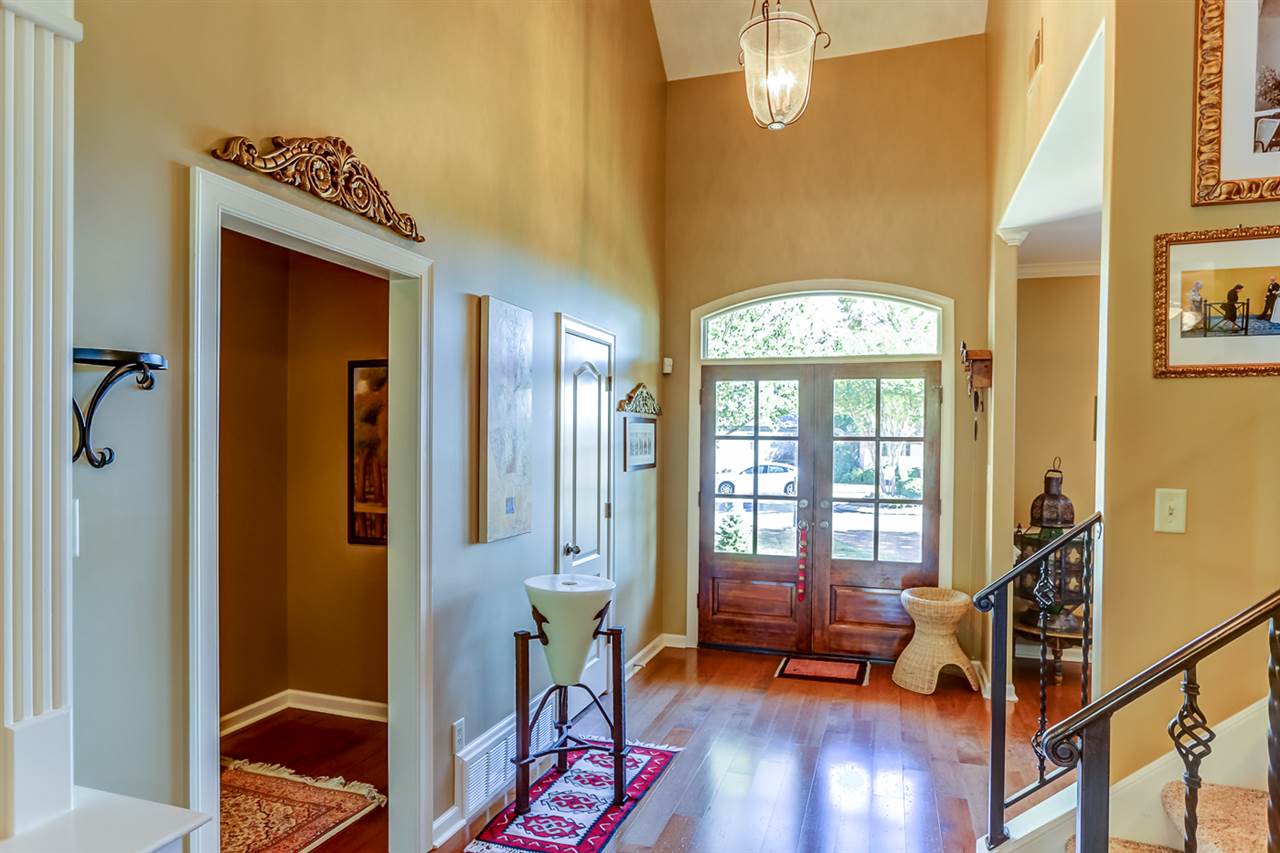 519 Warwick Willow Ln, Collierville, TN 38017 photo 9