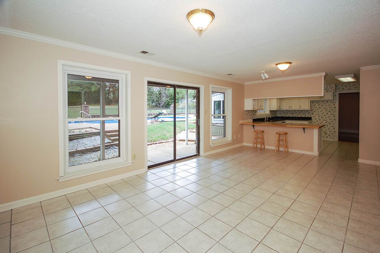 49 Redditt Rd, Cordova, TN 38018 photo 9