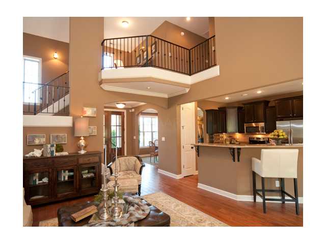 8641 Branson Dr, Bartlett, TN 38133 photo 2