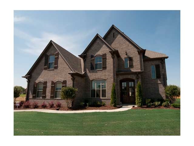 8641 Branson Dr, Bartlett, TN 38133 photo 1