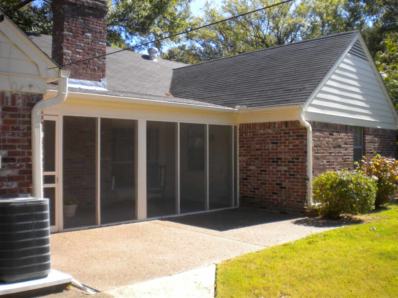 2993 Eagle Dr, Memphis, TN 38115 photo 4