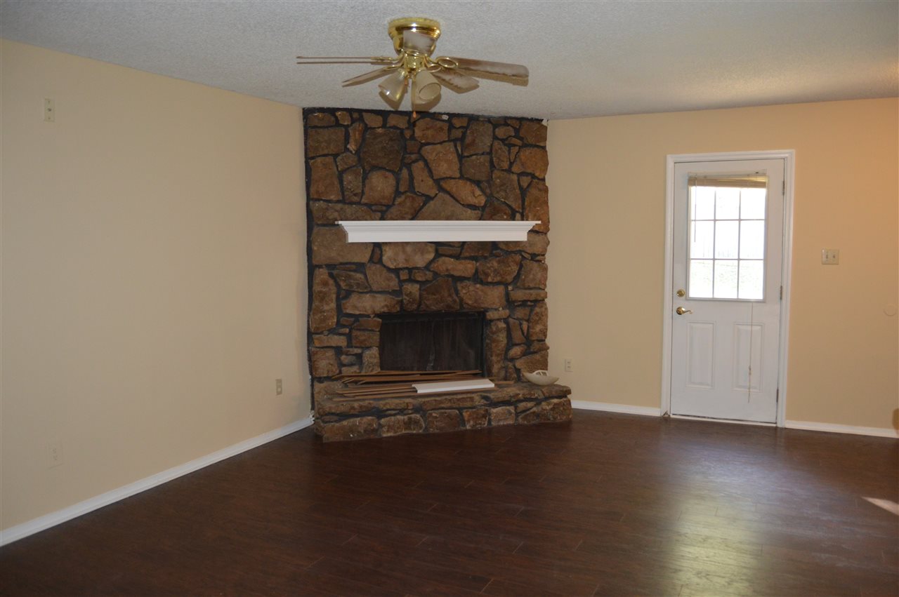 3053 Leeridge Dr, Bartlett, TN 38134 photo 3