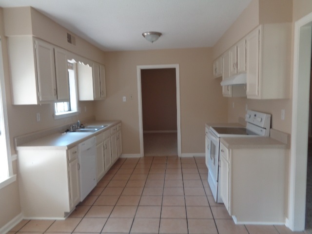 4012 Timber Trl, Memphis, TN 38115 photo 6