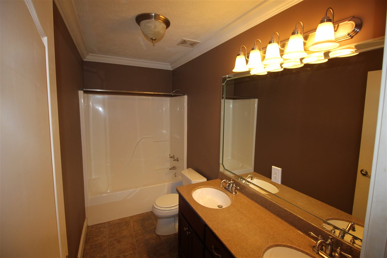 120 S Erin Ln E, Ramer, TN 38367 photo 9