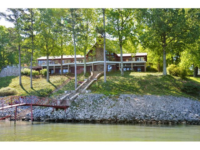 475 Riverview Cir, Pickwick, AL 35616 photo 1