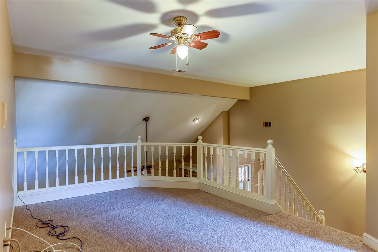 2279 Hickory Path Dr, Cordova, TN 38016 photo 16