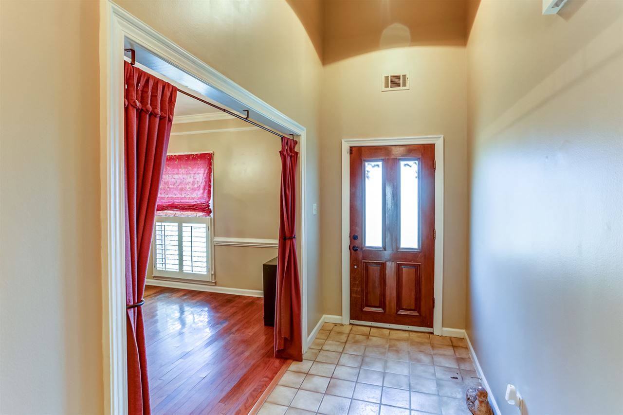 2279 Hickory Path Dr, Cordova, TN 38016 photo 5