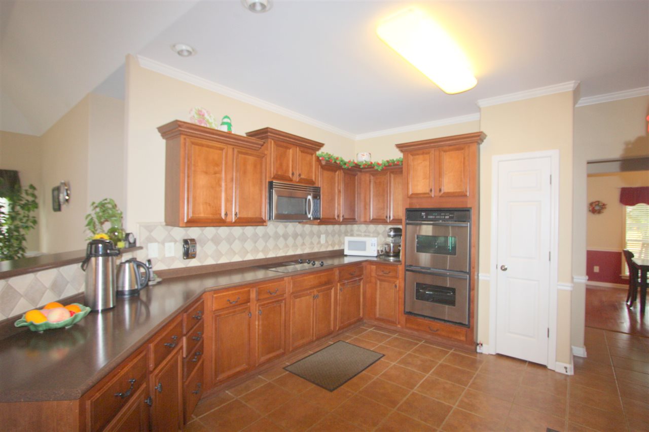 5176 Guffin Rd, Bartlett, TN 38135 photo 8