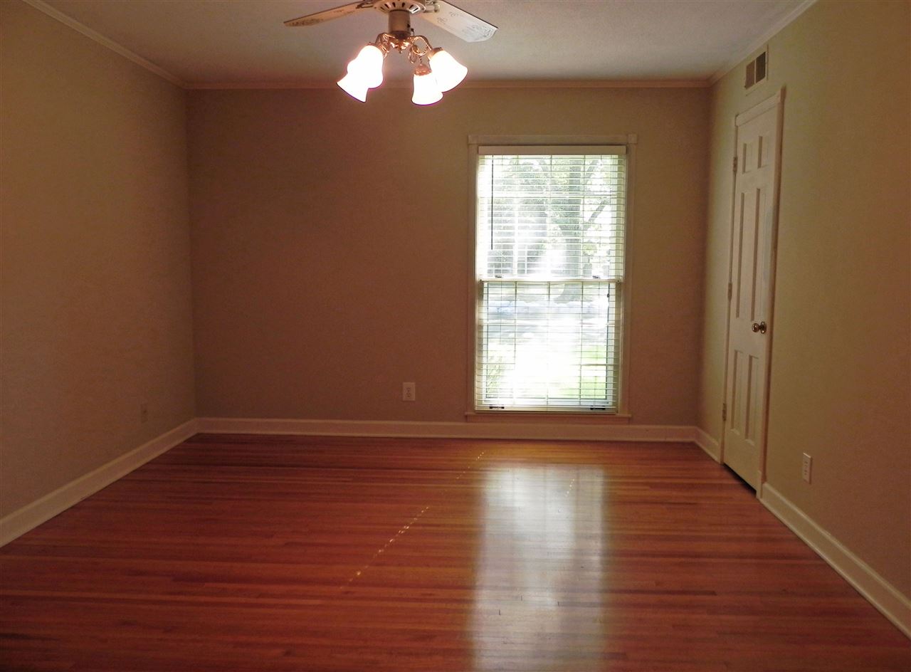 5746 Redding Ave, Memphis, TN 38120 photo 13