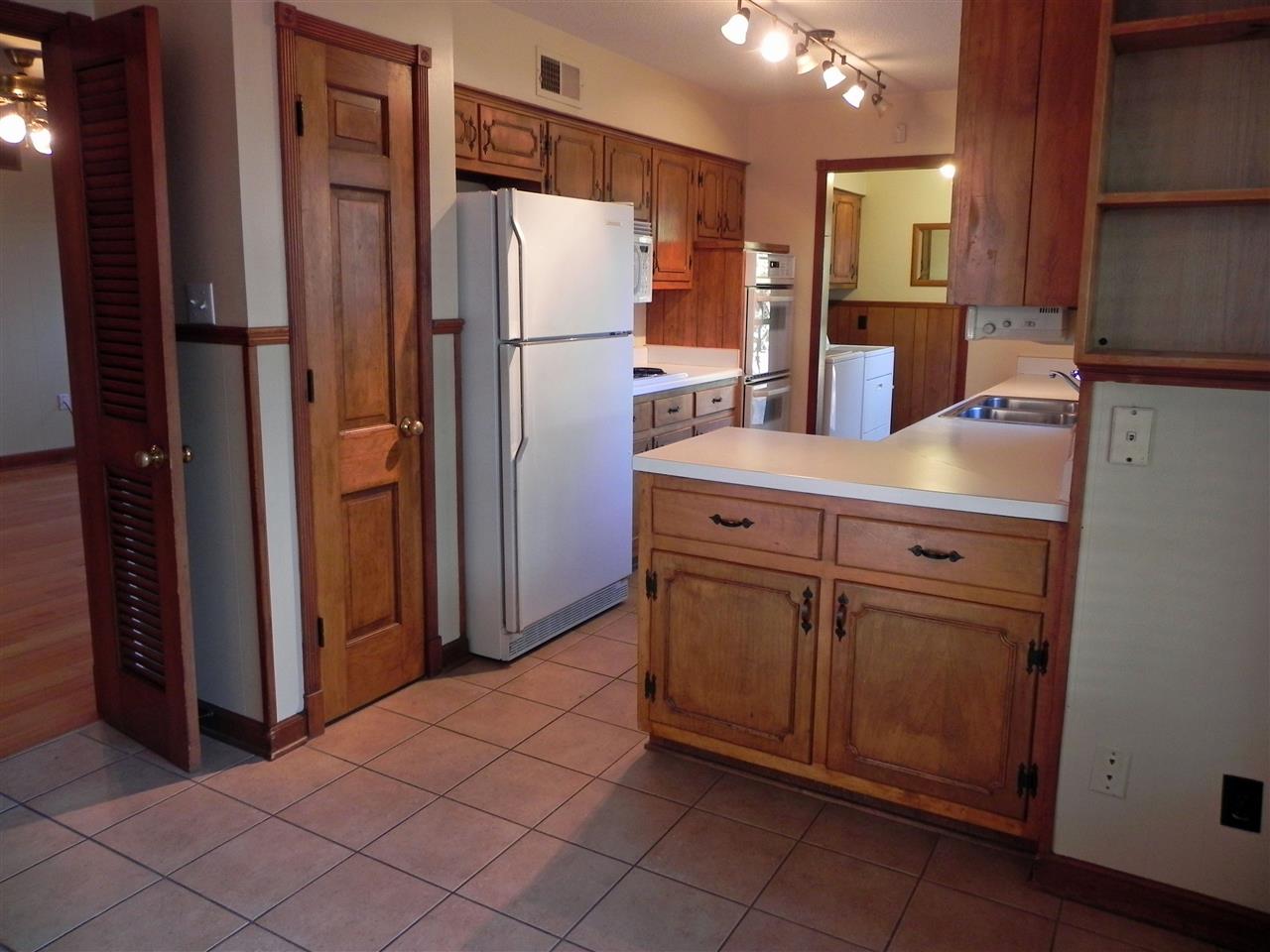 5746 Redding Ave, Memphis, TN 38120 photo 9