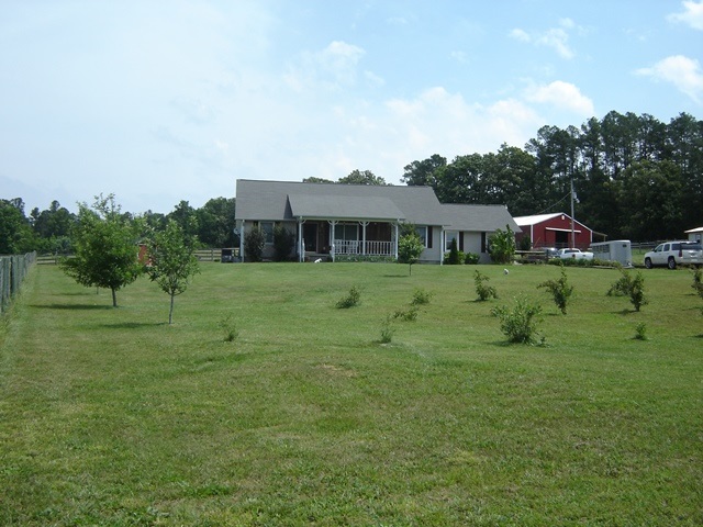 1150 Ode Moore Rd, Michie, TN 38357 photo 2