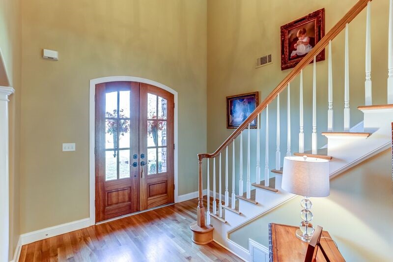 1155 Sunriver Cv, Collierville, TN 38017 photo 2