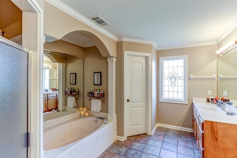 1155 Sunriver Cv, Collierville, TN 38017 photo 14