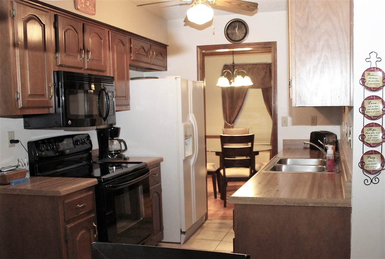 6395 Richfield Dr, Bartlett, TN 38134 photo 7