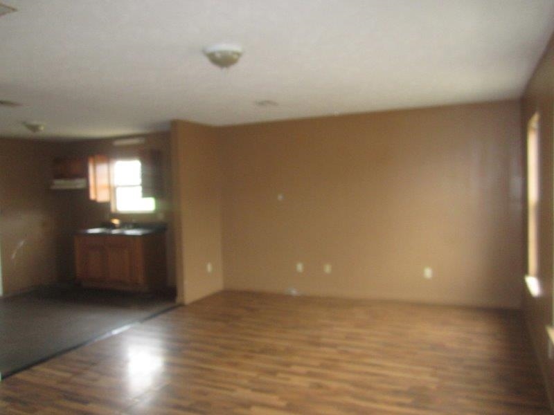 89 Stout Cv, Covington, TN 38019 photo 3