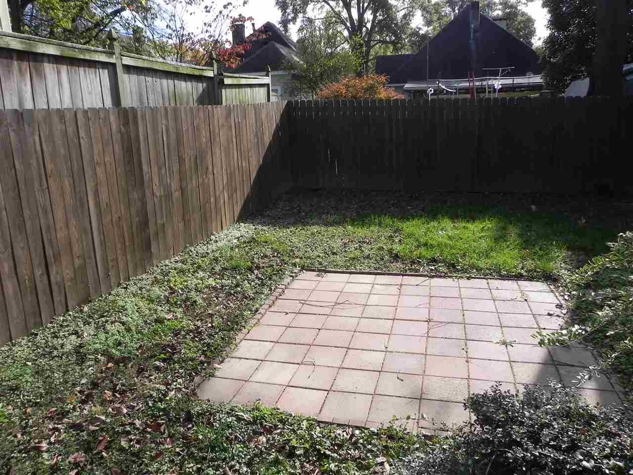 2069 Carr Ave, Memphis, TN 38104 photo 11
