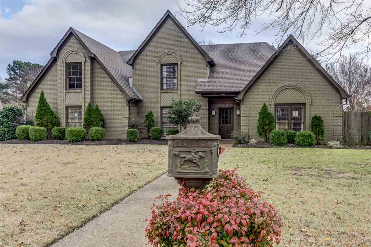 950 Winleaf Dr, Collierville, TN 38017 photo 1