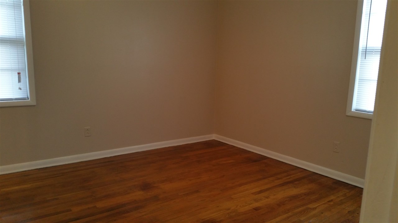 655 Leacrest Ave, Memphis, TN 38109 photo 14