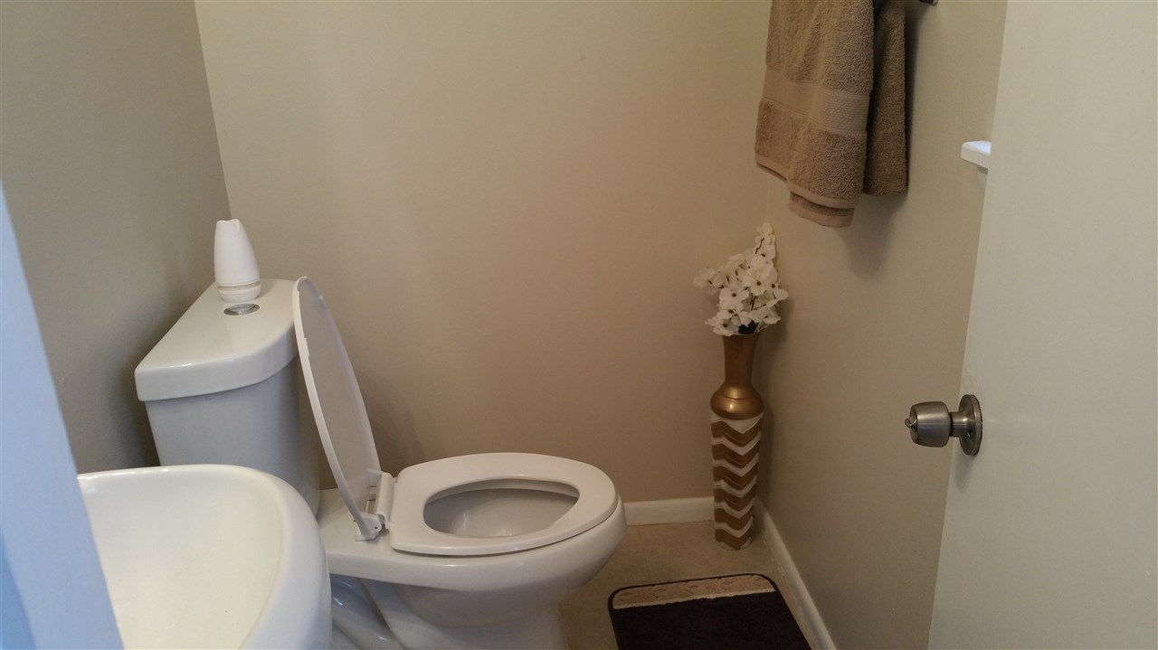 655 Leacrest Ave, Memphis, TN 38109 photo 16