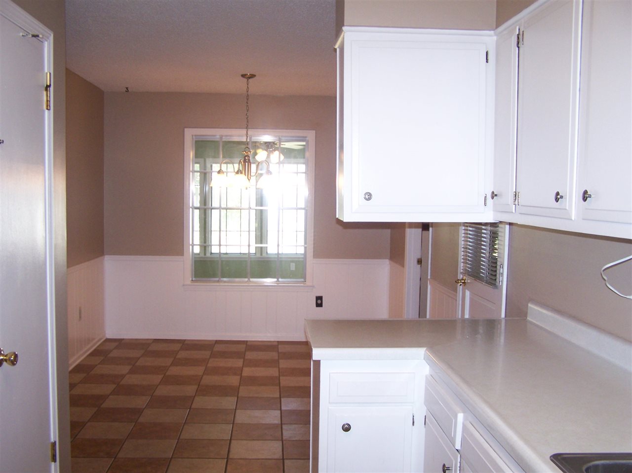 6810 Sprucehill Dr, Bartlett, TN 38135 photo 7
