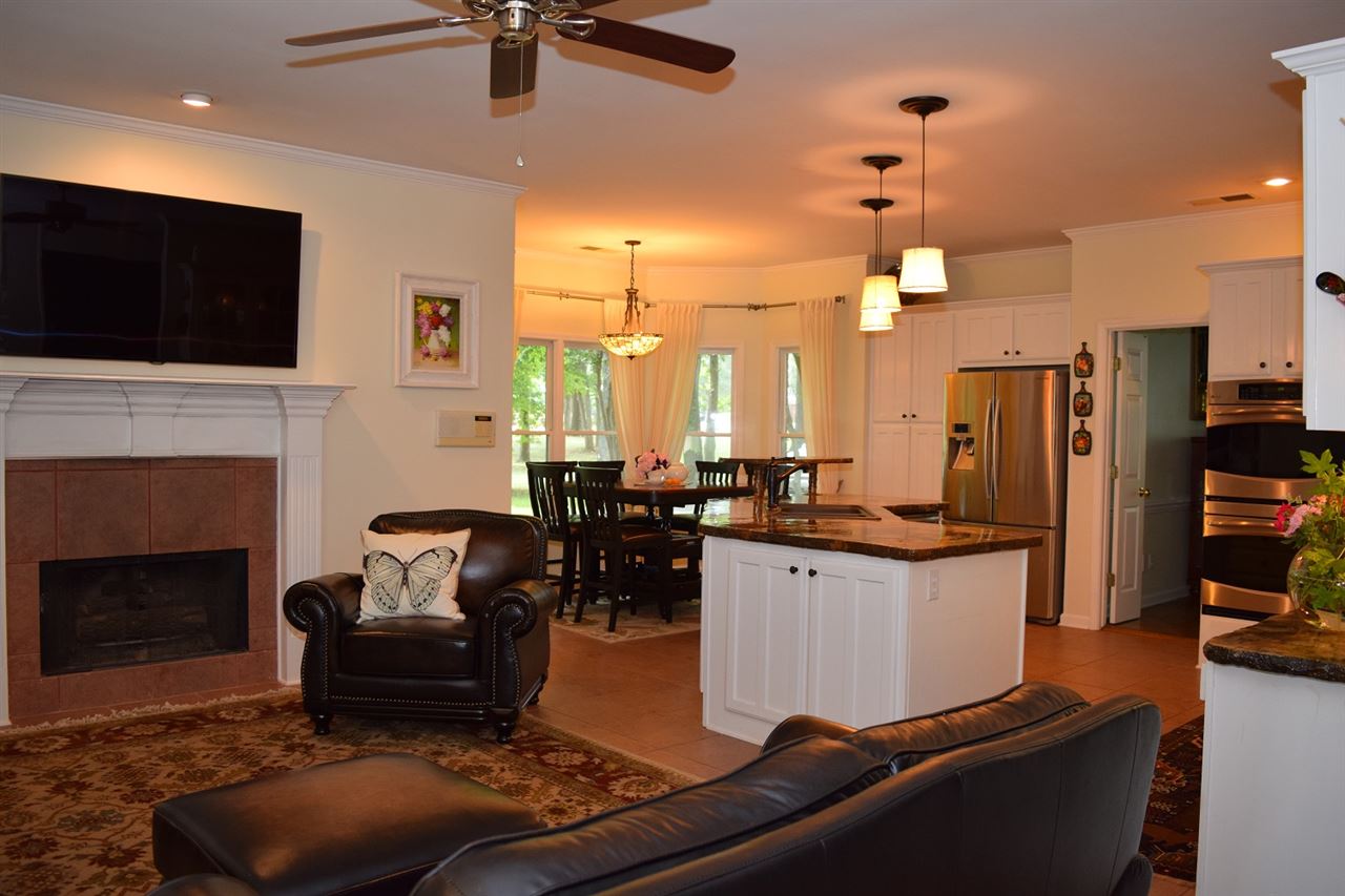 9145 Forest Wind Dr, Collierville, TN 38017 photo 6