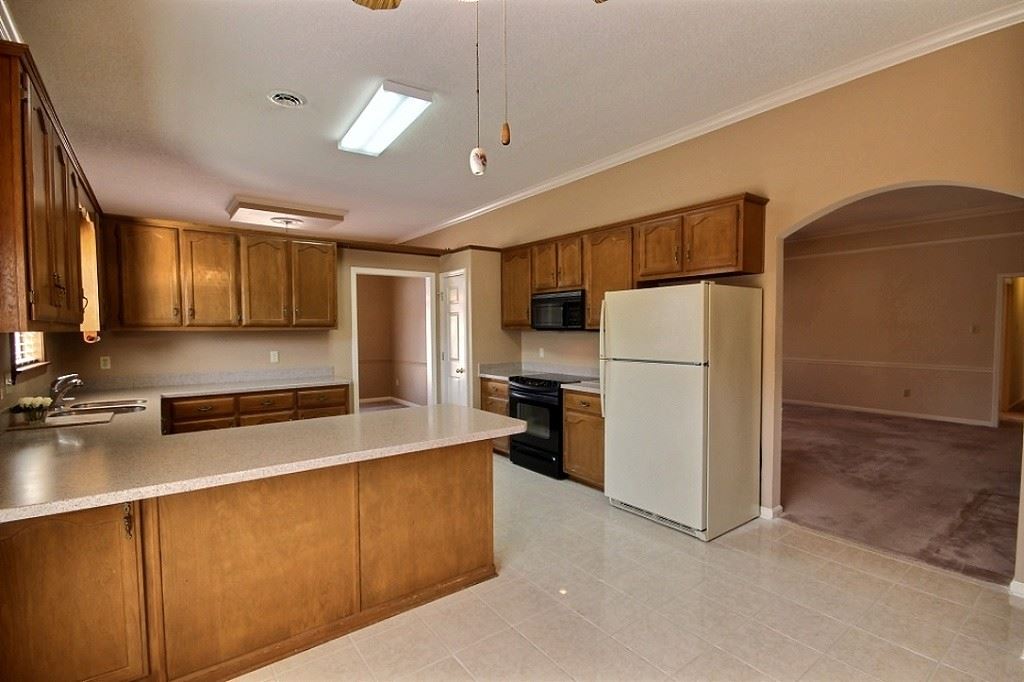 402 E White Rd, Collierville, TN 38017 photo 11