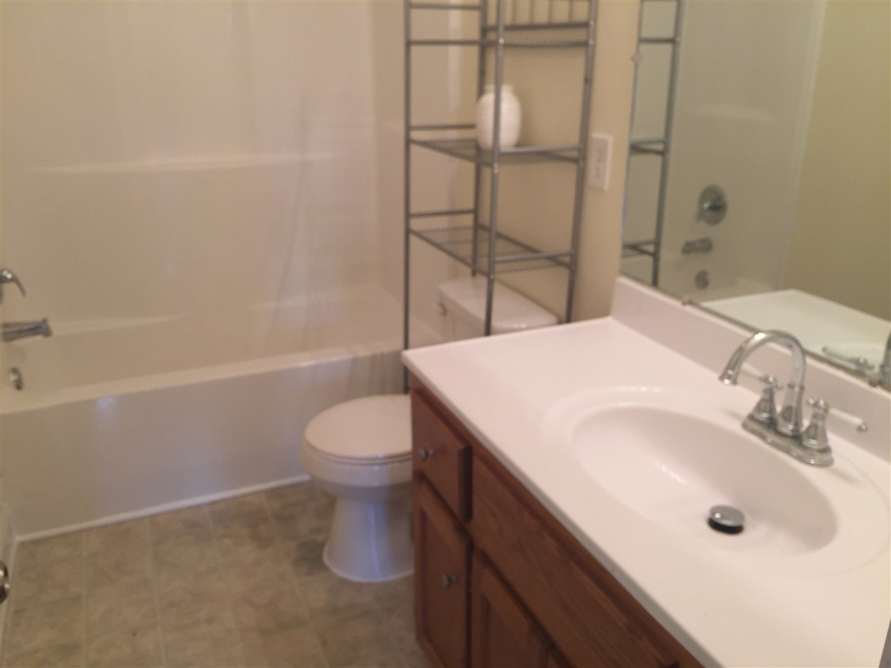 240 Ode Moore Rd, Michie, TN 38357 photo 8