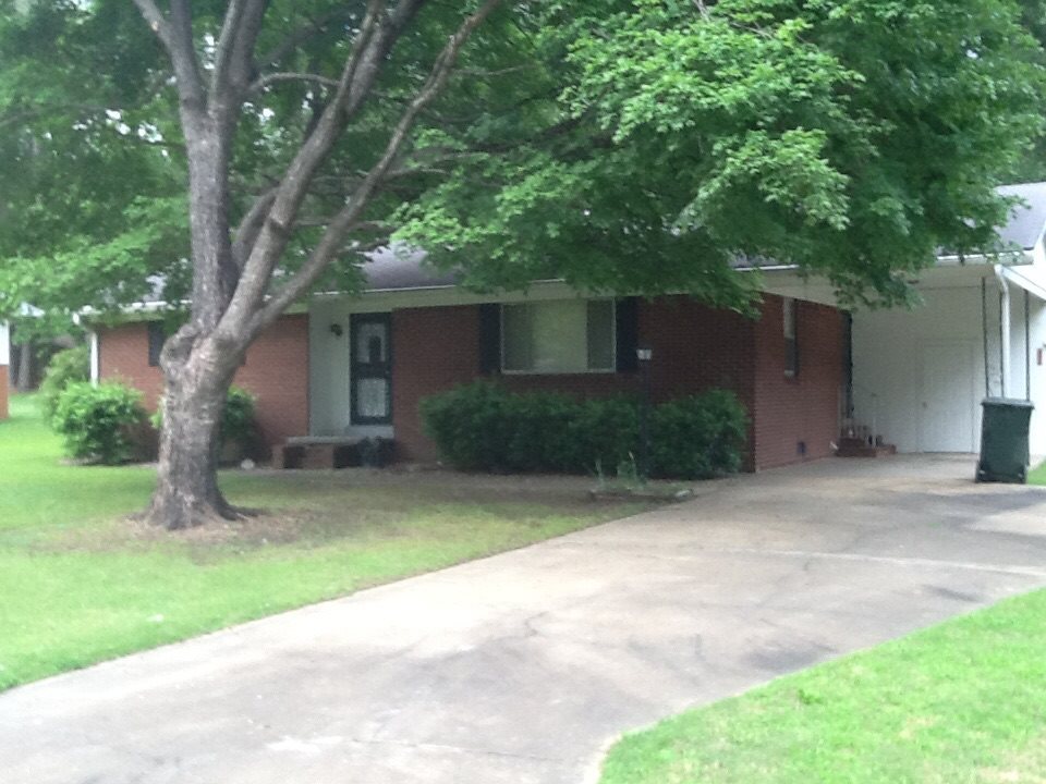 1330 Walters St, Covington, TN 38019 photo 1