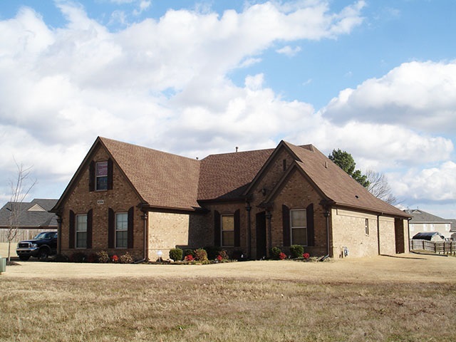 4334 Hoover Cv S, Olive Branch, MS 38654 photo 1