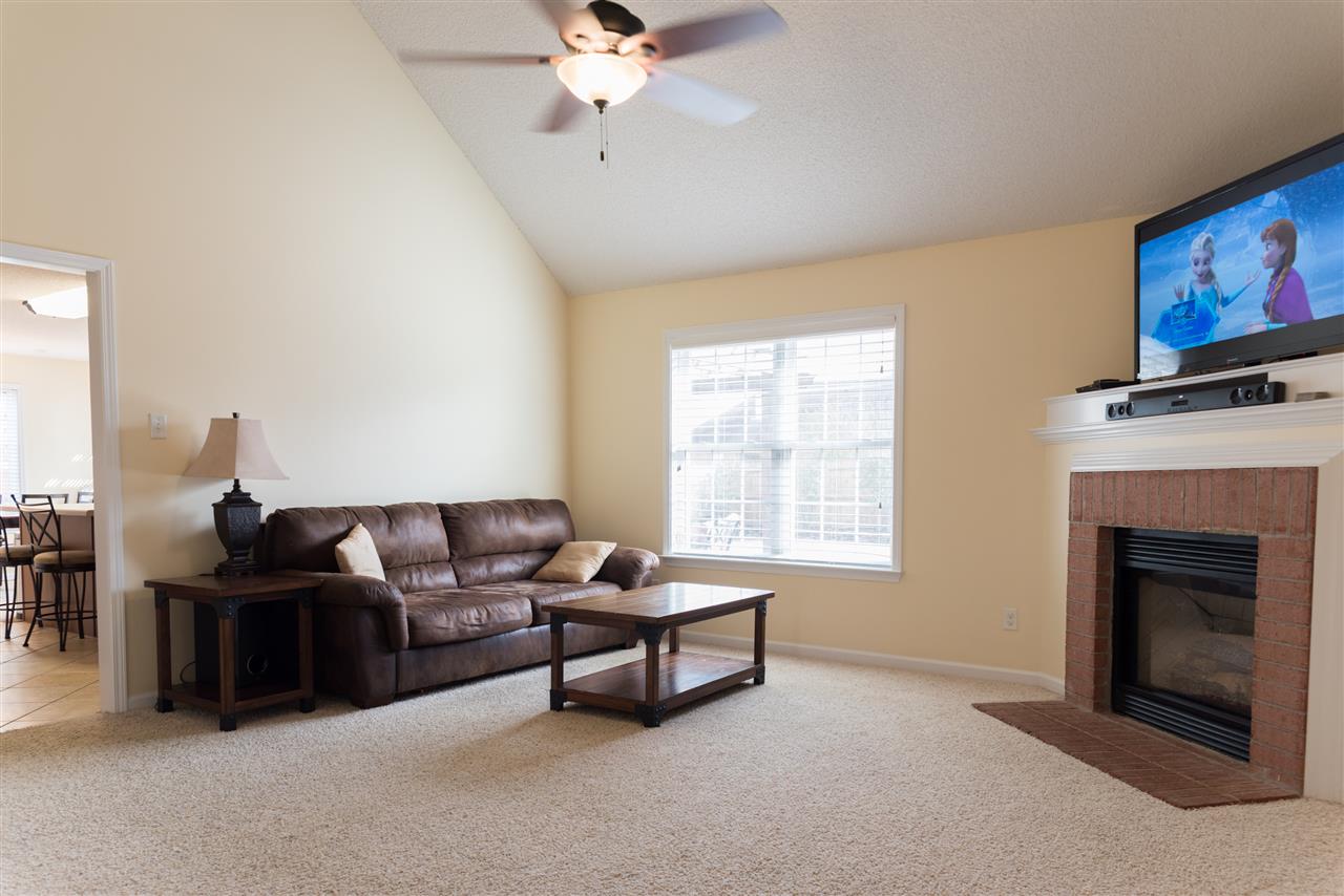 8217 Blue Lagoon Dr, Arlington, TN 38002 photo 2