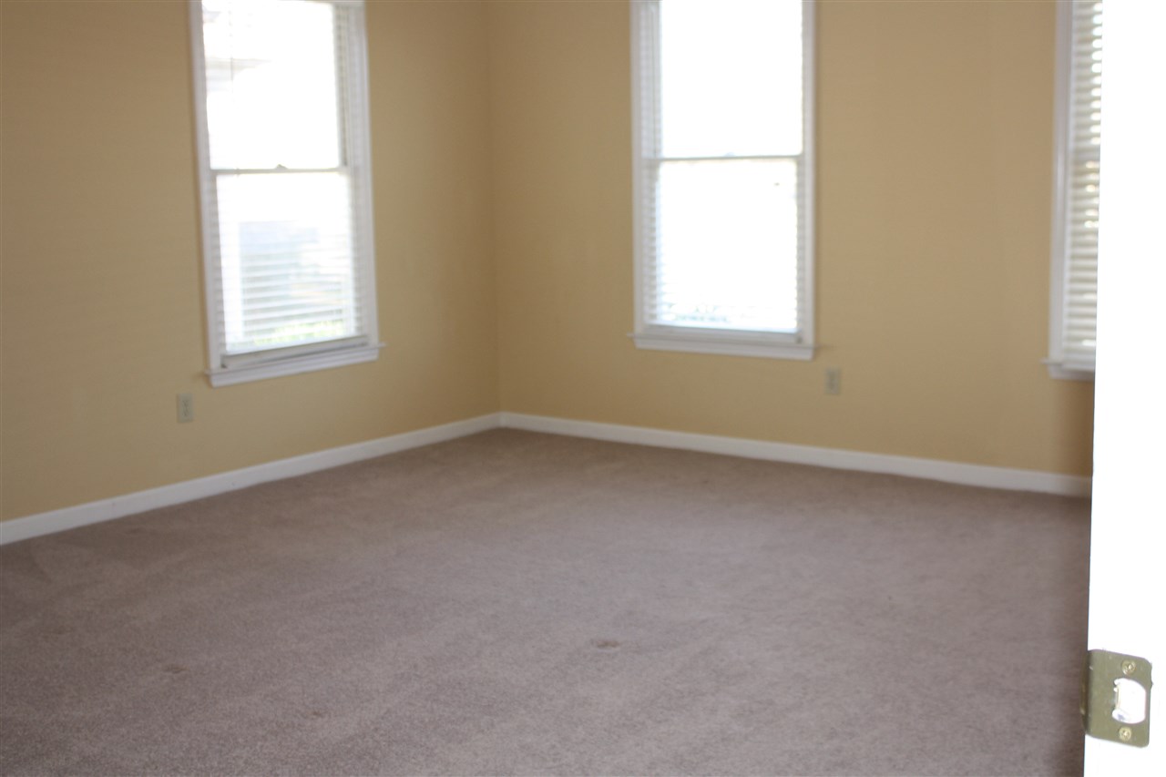 561 Roe Hampton Cv, Collierville, TN 38017 photo 23