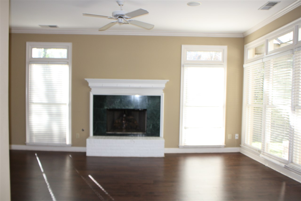 561 Roe Hampton Cv, Collierville, TN 38017 photo 7