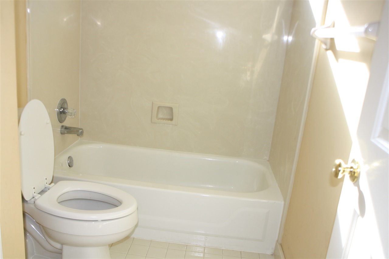 561 Roe Hampton Cv, Collierville, TN 38017 photo 20