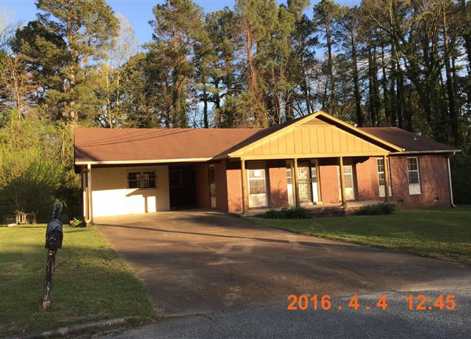 4 Villa Dr, Jackson, TN 38301 photo 1