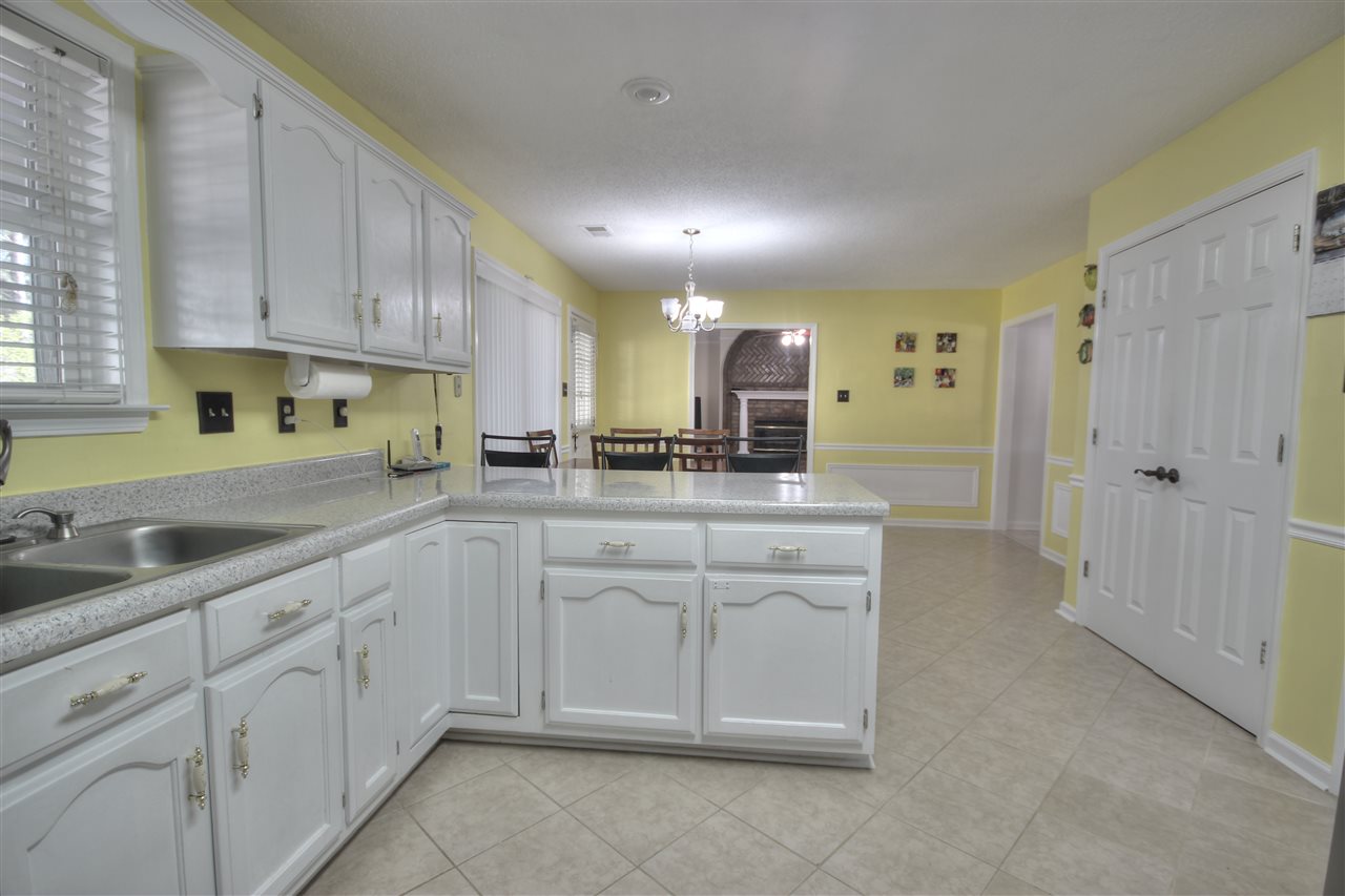 3729 Russell Hurst Dr E, Bartlett, TN 38135 photo 10