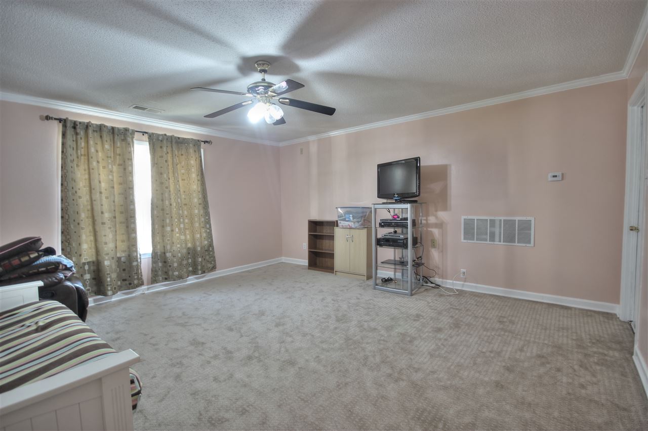 3729 Russell Hurst Dr E, Bartlett, TN 38135 photo 17