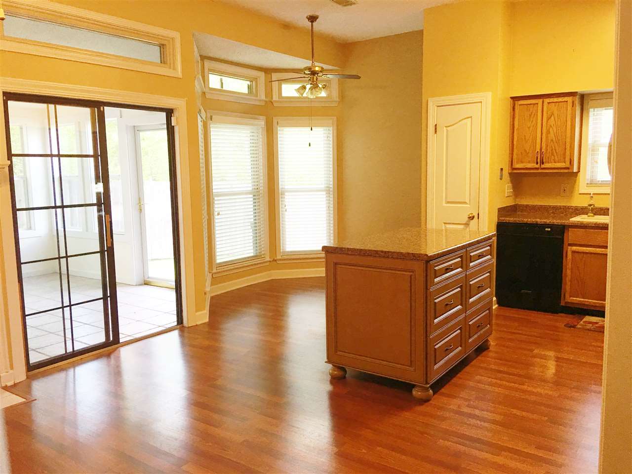 5446 Pine Oak Cv, Bartlett, TN 38135 photo 7