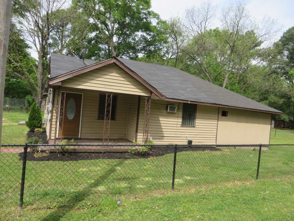 2821 Walnut Rd, Memphis, TN 38128 photo 1